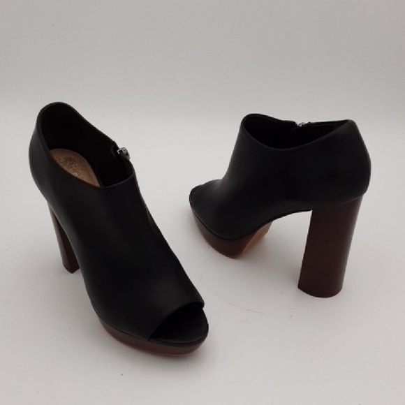 Vince Camuto Kyrie Black Peep-Toe Plattform Booties Y2k Grunge Women 8.5M Retro - Picture 1 of 12